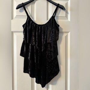 Chic Black Velvet Women's Tank Top